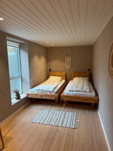 Sanseligt retreat // 22. oktober - 25. oktober 2026 // Ditte Julie & Carla Mickelborg