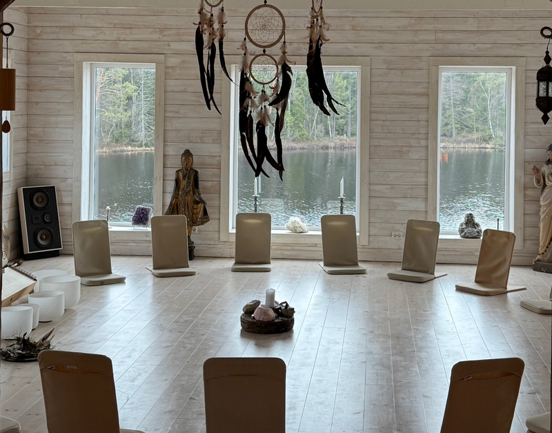 Retreat i den svenske natur med Carla Mickelborg & Jesper Westmark 12-14 oktober 2025